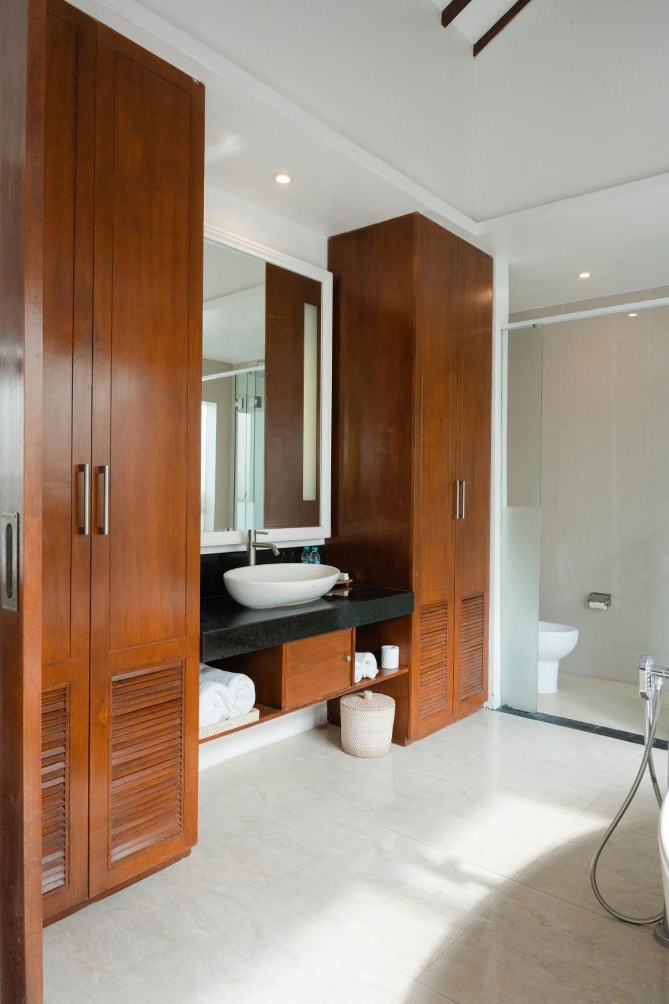 Anari Villas Kuta Legian  Exterior photo