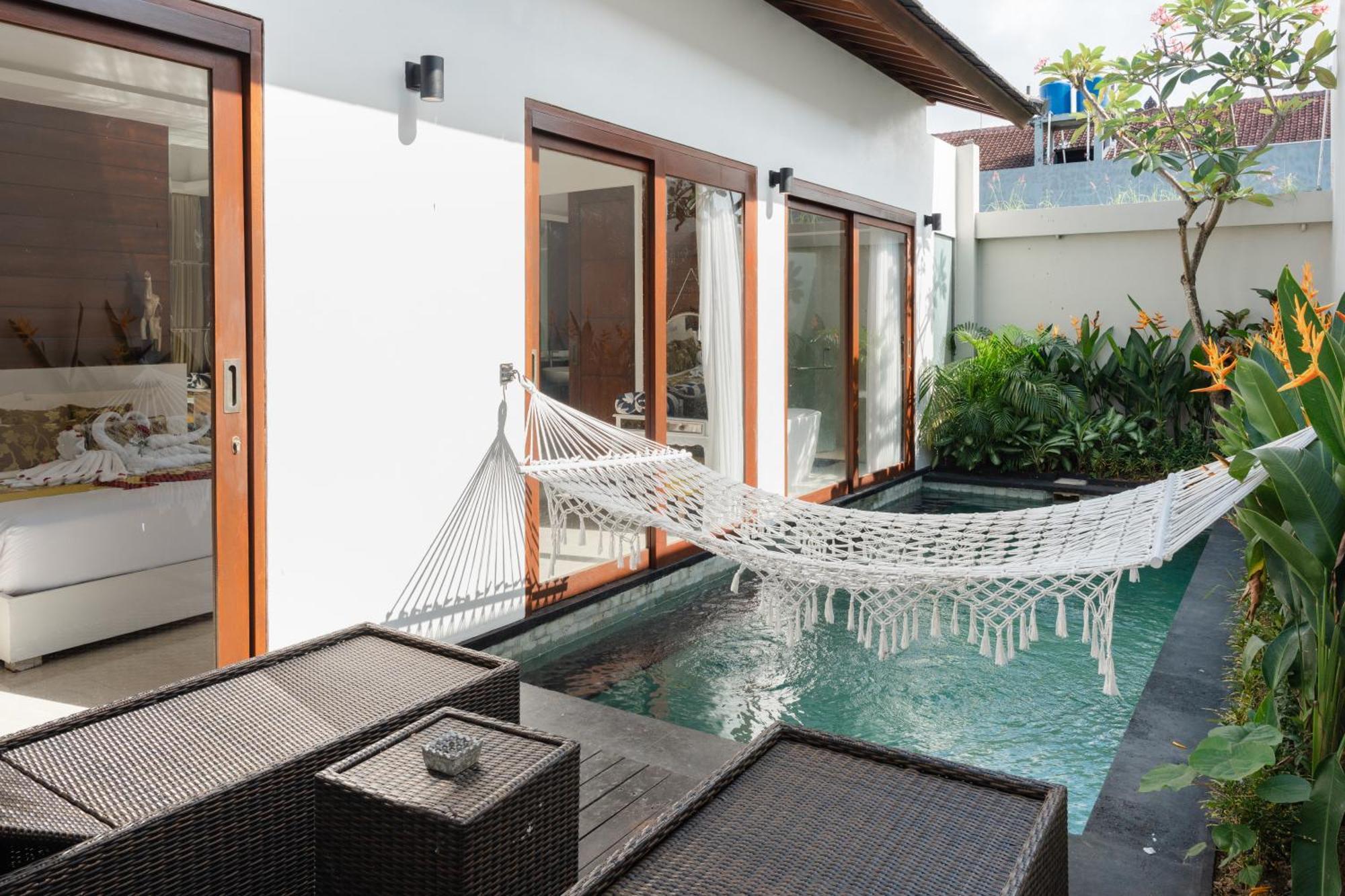 Anari Villas Kuta Legian  Exterior photo