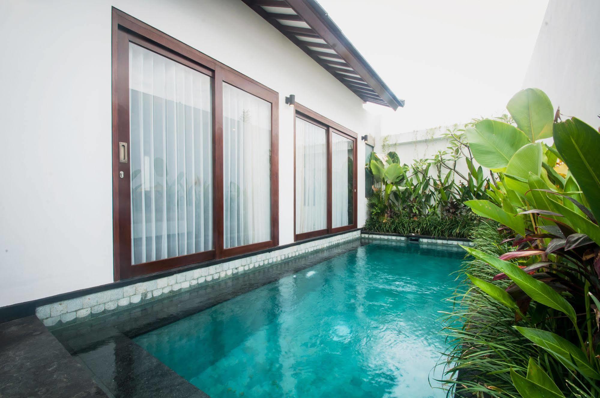Anari Villas Kuta Legian  Exterior photo