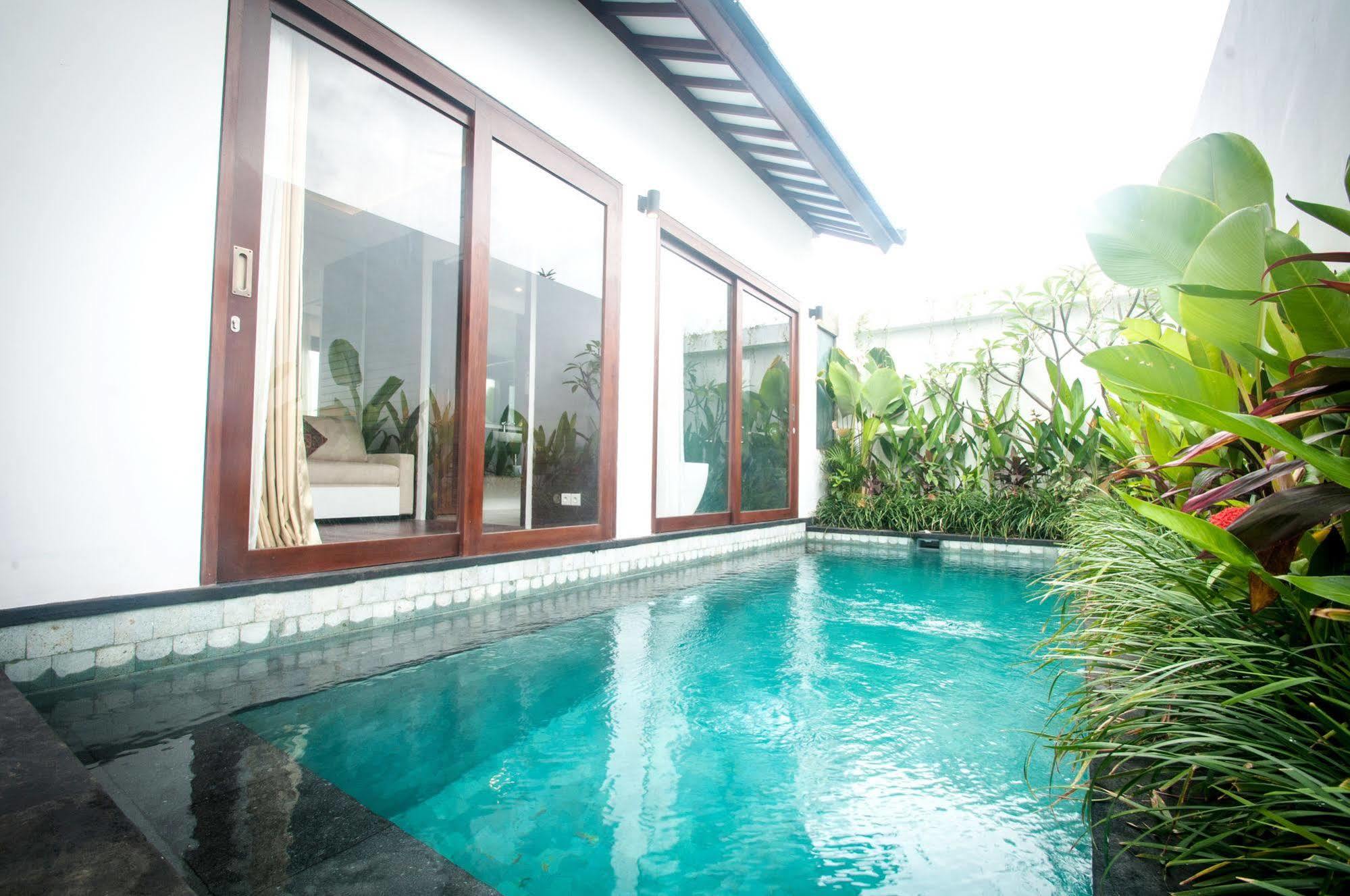 Anari Villas Kuta Legian  Exterior photo